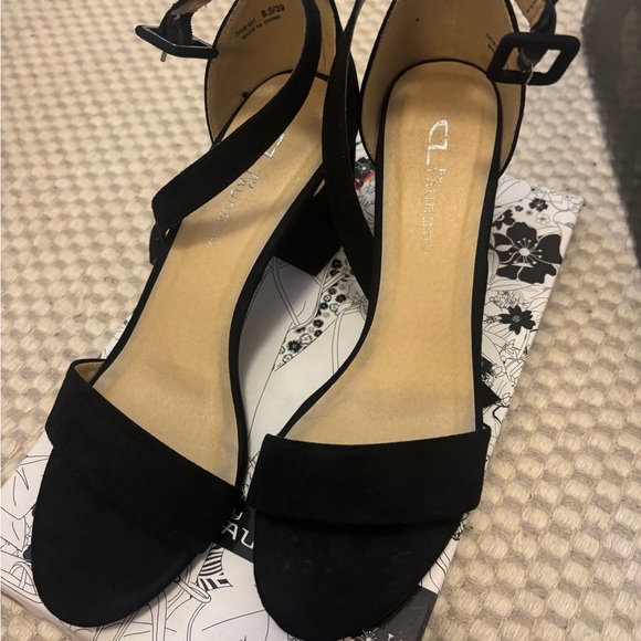 CL by Laundry Women's Black Platform Sandals - Picture 4 of 5